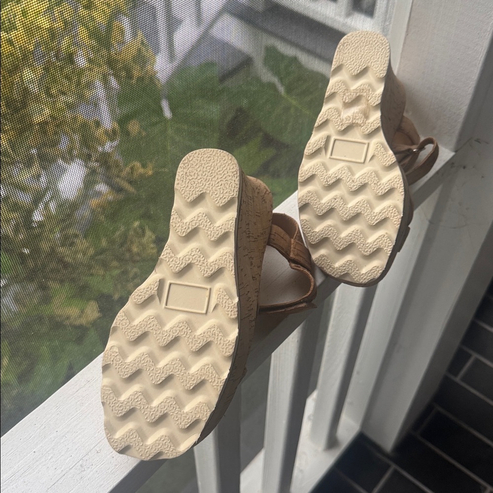 Bill Blass Rae Wedge Sandals In Tan Cork View 6